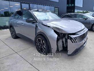 krockskadad bil auto Peugeot 3008  2025/7
