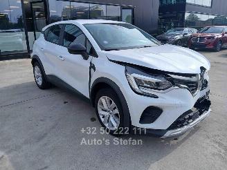 uszkodzony samochody osobowe Renault Captur EQUILIBRE 2024/1