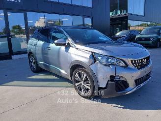Auto incidentate Peugeot 3008 ALLURE 2020/8