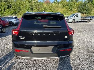 Damaged car Volvo XC40 XC40 Inscription Recharge Plug-In Hybrid 2022/2