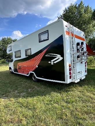 Vaurioauto  campers Iveco  MOTOR SPORT DAYLY 180,PS 2011/2