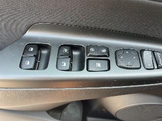 Hyundai Kona AUTOMATIC  HYBRIDE - BENZINE picture 19