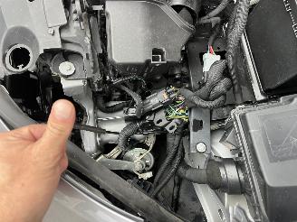 Peugeot 308 308 PureTech 130 EAT8 picture 12