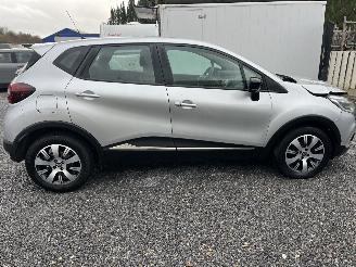 Renault Captur DIESEL  AUTOMATIC - KLIMATRONIK picture 4