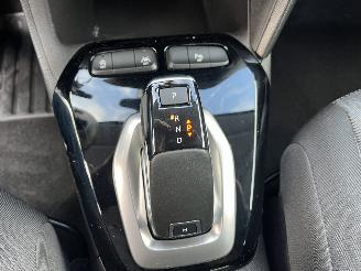 Opel Corsa BENZINE - AUTOMATIC picture 17