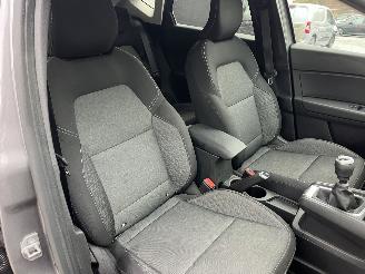 Renault Captur BENZINE KLIMA-NAVI-CAMERA picture 15