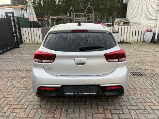 Avarii autoturisme Kia Rio BENZINE - AUTOMATIC 2024/4