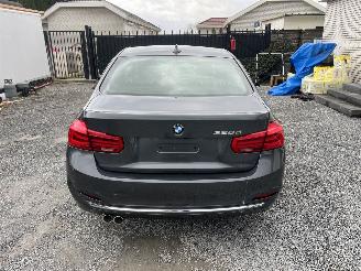 uszkodzony samochody osobowe BMW 3-serie 320.D AUTOMATIC - LUXURY 2016/4