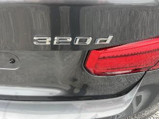 BMW 3-serie 320.D AUTOMATIC - LUXURY picture 2