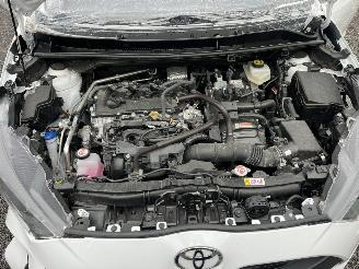 Toyota Yaris 1,5 HYBRIDE - BENZINE - AUTOMATIC picture 24