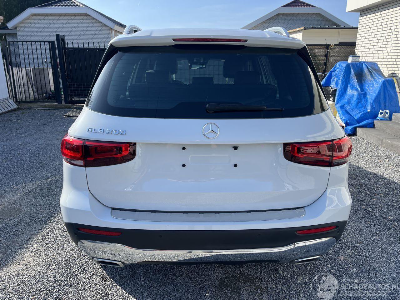 Mercedes GLB 200 GLB