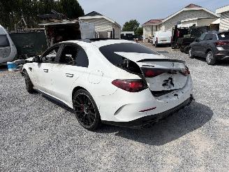 krockskadad bil auto Mercedes E-klasse 53 AMG 4-MATIC 2025/6