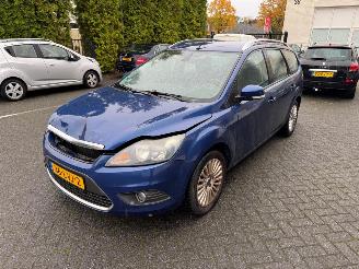 Schadeauto Ford Focus 1.8 Limited Flexi Fuel 2010/6