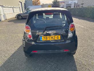 Chevrolet Spark 1.0 16V LT Bi-feul picture 8