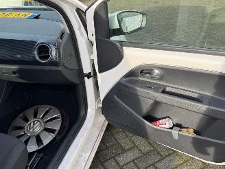 Volkswagen Up! 1.0 BMT move Up! picture 10