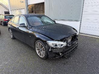 BMW 3-serie 320d picture 2