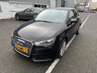 Vaurioauto  passenger cars Audi A1 1.2 TFSI Connect 2011/10