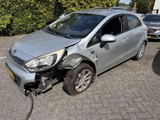 Damaged car Kia Rio 1.2 CVVT Comfort Pack 2012/4