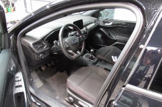 Ford Focus ST-LINE picture 16
