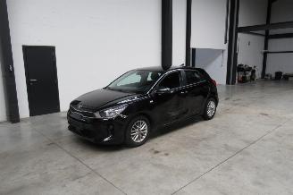 skadebil auto Kia Rio  2019/12