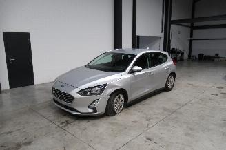 skadebil auto Ford Focus TITANIUM 2019/8