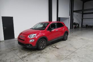 Schadeauto Fiat 500X CLUB 2023/4