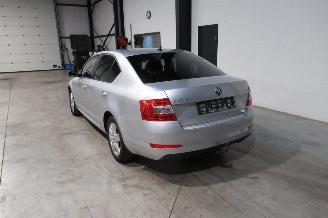 Skoda Octavia AMBITION picture 3