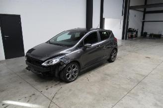 damaged passenger cars Ford Fiesta ST-LINE 2018/12