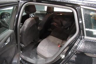 Opel Astra BREAK picture 14