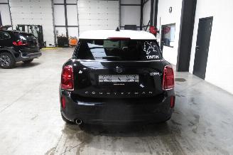 Mini Cooper SEDAN picture 4