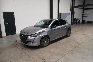 Unfallwagen Peugeot 208 ALLURE PACK 2022/2