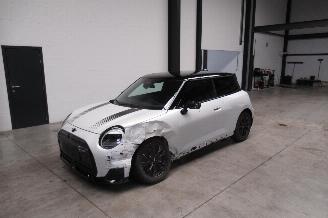 damaged passenger cars Mini Cooper S JWC TRIM 2025/10