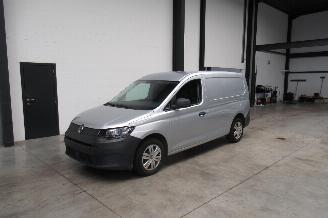skadebil auto Volkswagen Caddy CARGO MAXI 2023/3