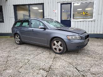 Vrakbiler auto Volvo V-50  2004/7
