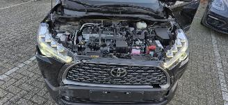 Toyota Corolla Cross Hybride*Digitaal cockpit*LED*Camera*Panoramaschuifdak* picture 4