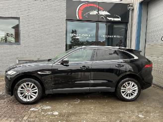 uszkodzony samochody osobowe Jaguar F-Pace JAGUAR F-PACE  2.0D 2017 2017/4