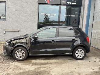 Vaurioauto  passenger cars Volkswagen Polo VW POLO 1.2I 2016 2016/2