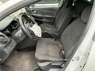 Renault Clio RENAULT CLIO 0.9TCE 2019 picture 17