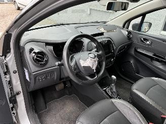 Renault Captur RENAULT CAPTUR 1.2I AUTOMAAT 2016 picture 17