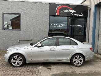 Vaurioauto  passenger cars Mercedes C-klasse MERCEDES C200d 2008 2008/4