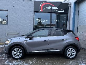 Schadeauto Renault Captur RENAULT CAPTUR 1.5D 2021 2021/2