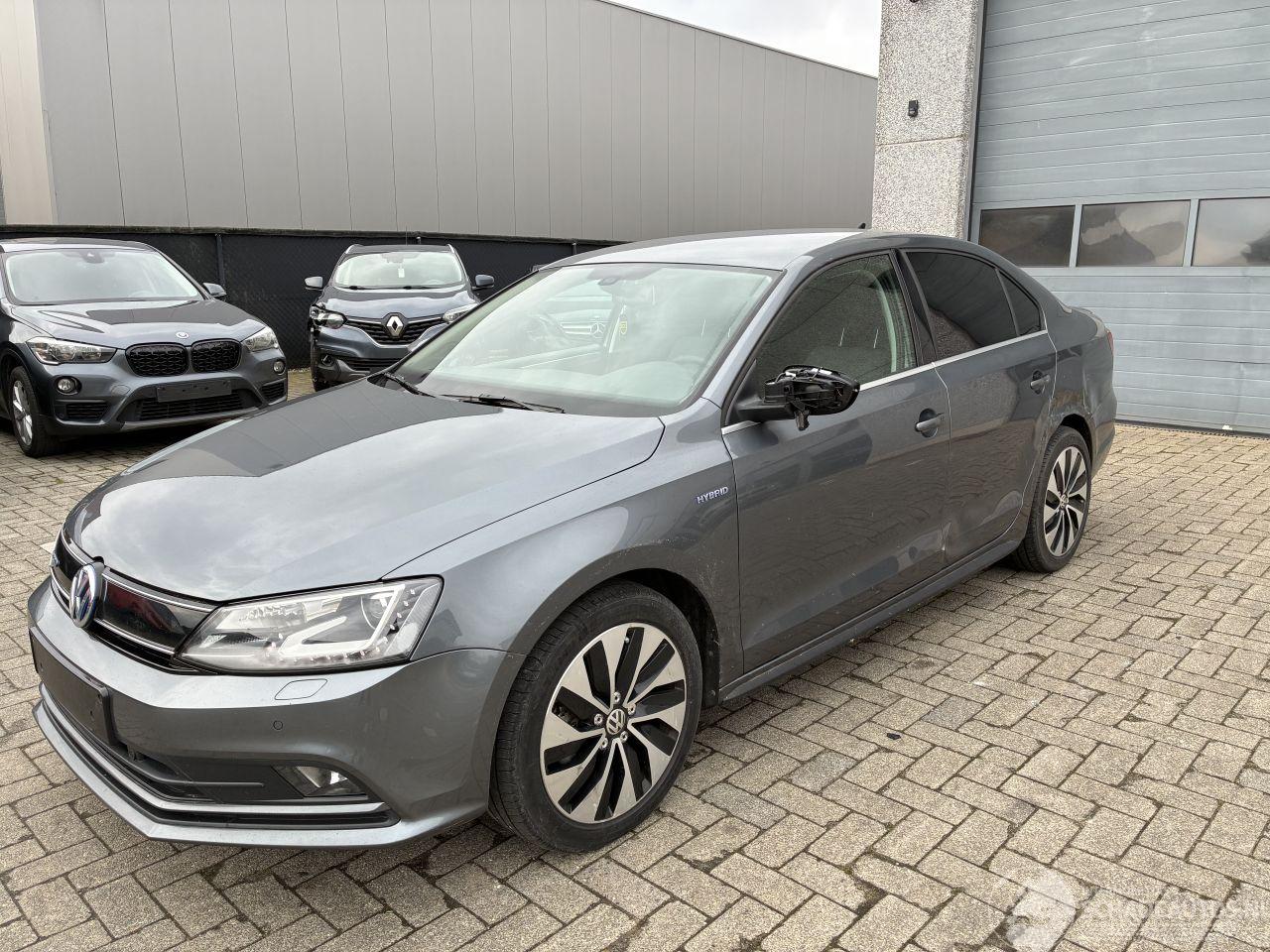 Volkswagen Jetta VW JETTA HYBRID 2016