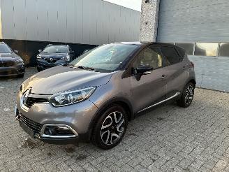 Voiture accidenté Renault Captur RENAULT CAPTUR 1.5D 2014 2014/6