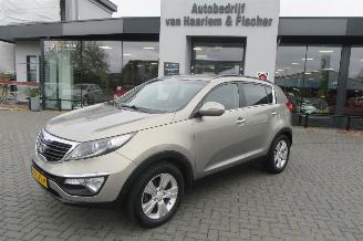 uszkodzony samochody osobowe Kia Sportage 1.7 CRDI Super Pack 2012/9