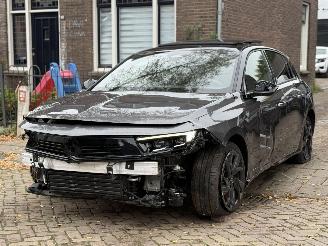 skadebil auto Opel Astra hybrid 1.6 ULTIMATE 132 kw AUTOMAAT NEW MODEL 2023/1