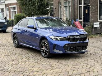 Voiture accidenté BMW 3-serie 330e M PAKKET X-Drive 2023/1
