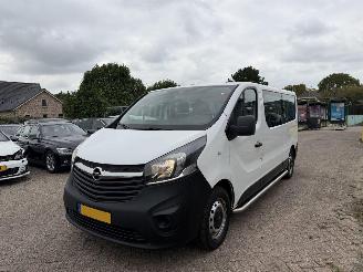 Coche accidentado Opel Vivaro 1.6 CDTI L2H1 ecoFLEX 9 PERS EURO 6 2017/1