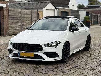 krockskadad bil auto Mercedes Cla-klasse 200 AMG NAP! SFEER PANO 2020/1