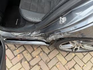 Mercedes E-klasse E200d / AMG / PANO picture 19