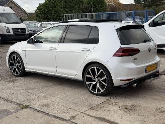 Volkswagen Golf 1.4 TSI GTE picture 13